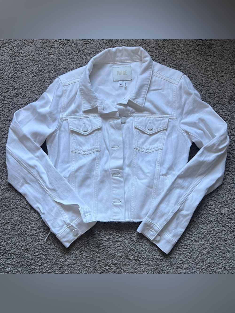 $229 Paige Crisp White Relaxed Vivienne Jacket w/ Raw Hem size Medium